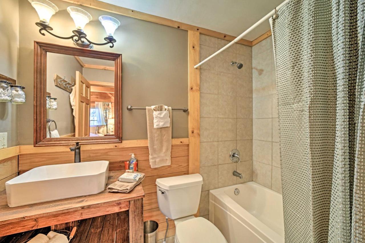 Creekside Bryson City Cabin With Private Hot Tub Ngoại thất bức ảnh