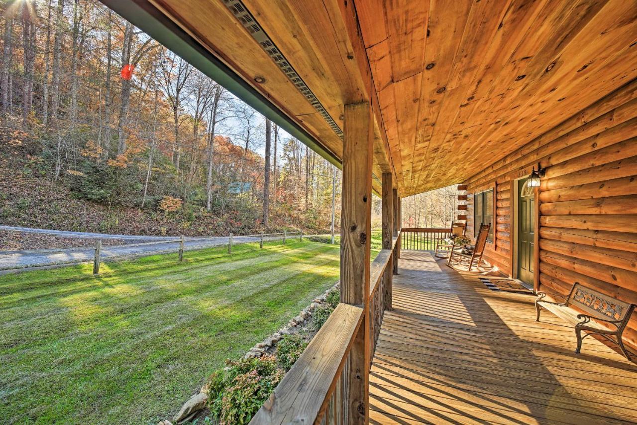Creekside Bryson City Cabin With Private Hot Tub Ngoại thất bức ảnh